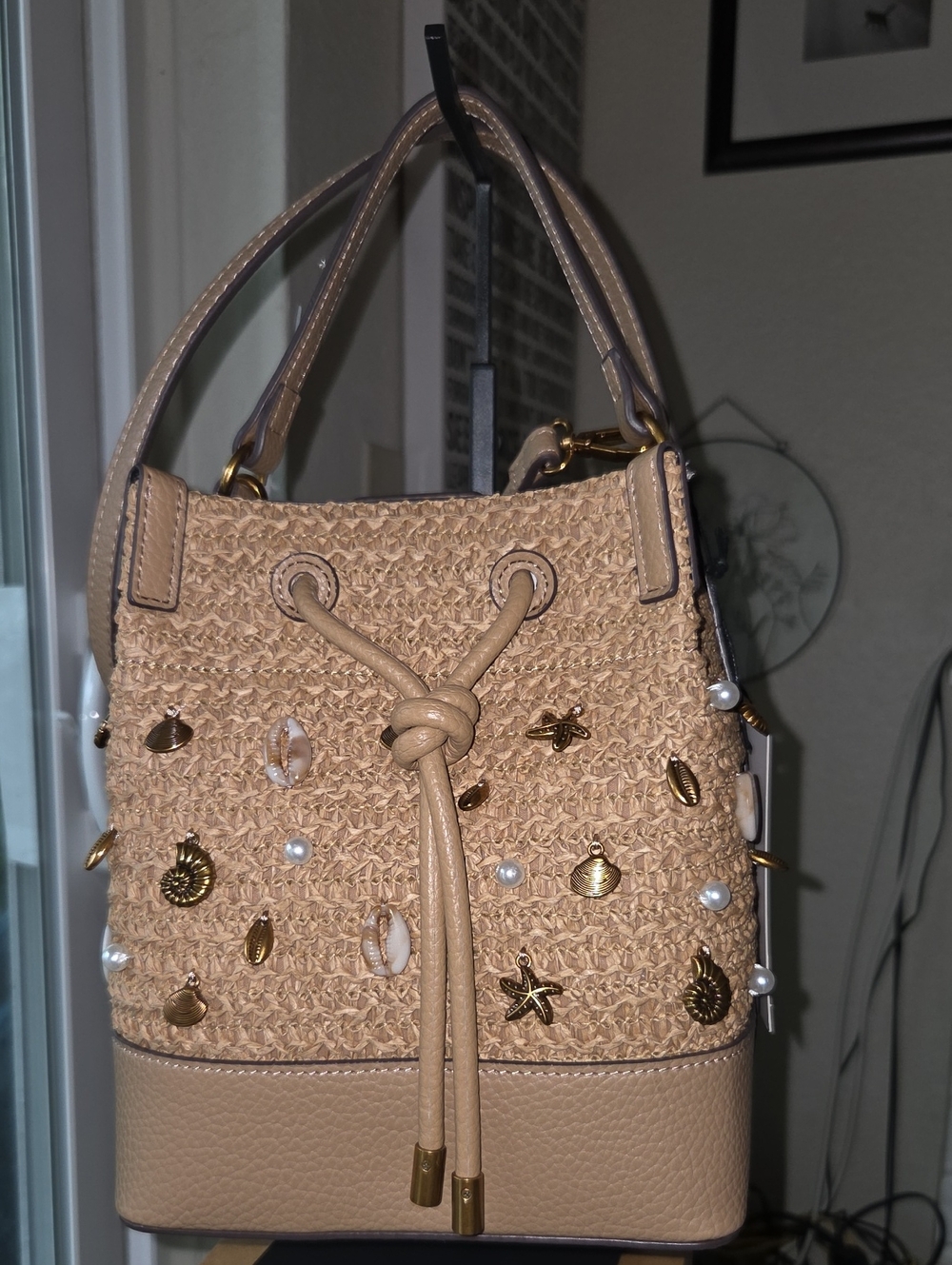 Steve Madden Seashells Starfish Charm Straw Vegan Leather 2 Way Bucket Bag NWT
